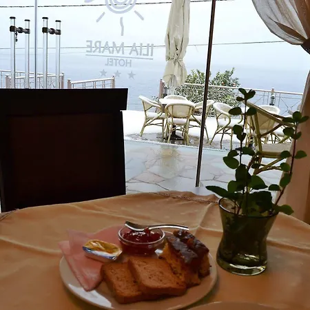 Mare Hotel Ília